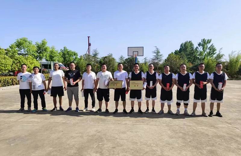 宝能九游（中国）冠亚军.jpg